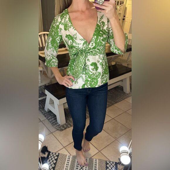 Tibi New York Green & White Silk Floral Print Wrap Style Blouse - Picture 2 of 14